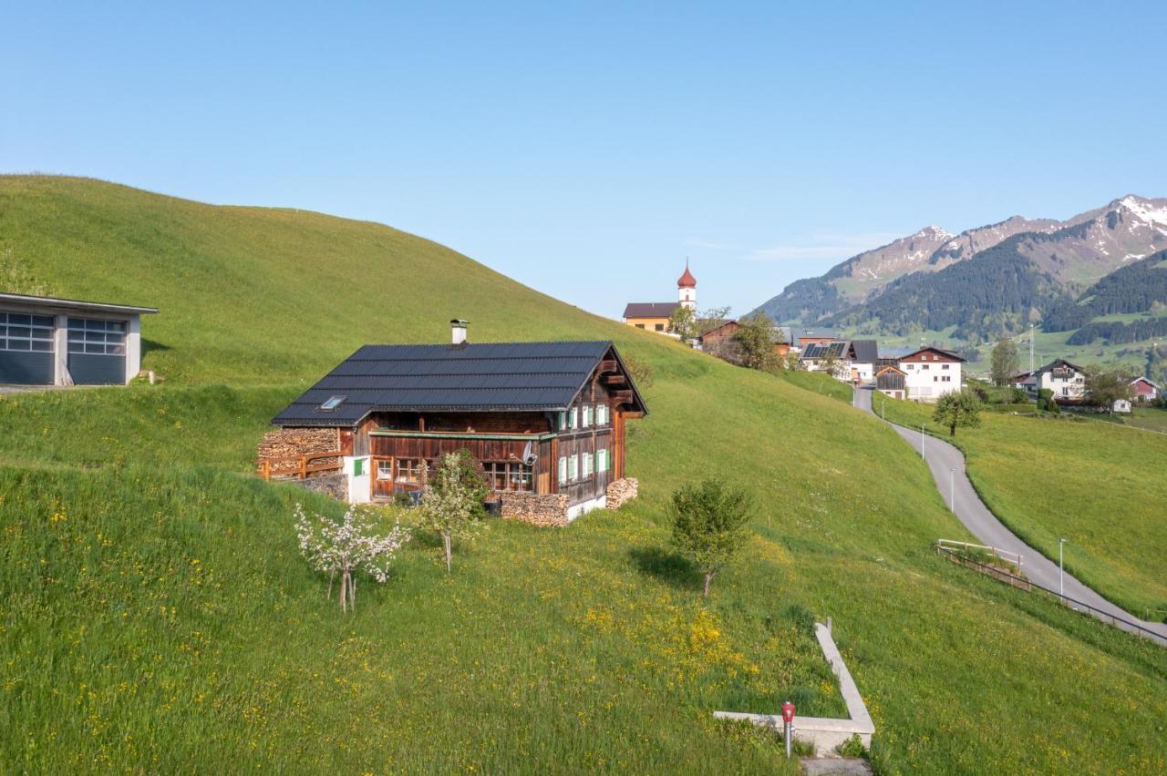 Ferienwohnung Haus Holzwurm Raggal Exterior foto