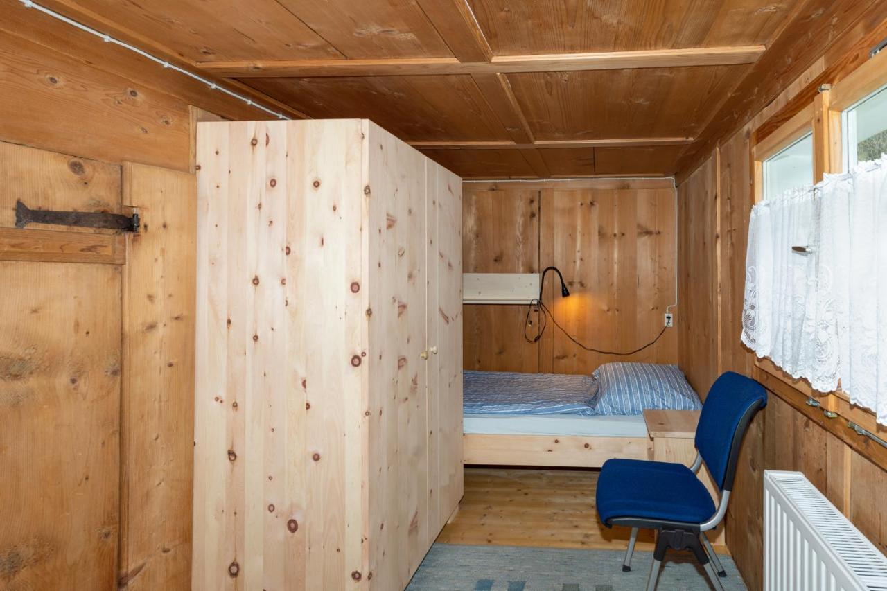 Ferienwohnung Haus Holzwurm Raggal Exterior foto