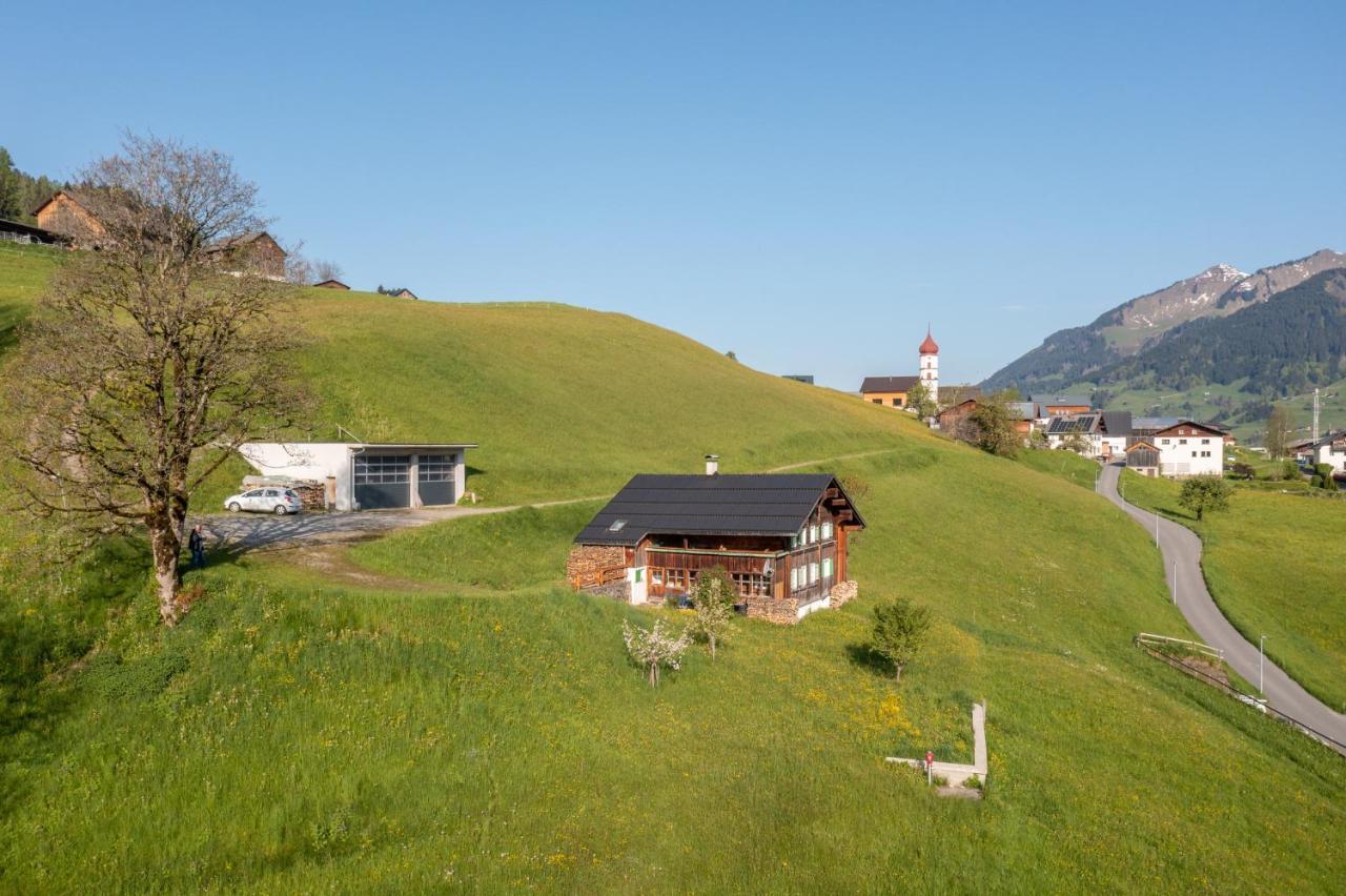 Ferienwohnung Haus Holzwurm Raggal Exterior foto