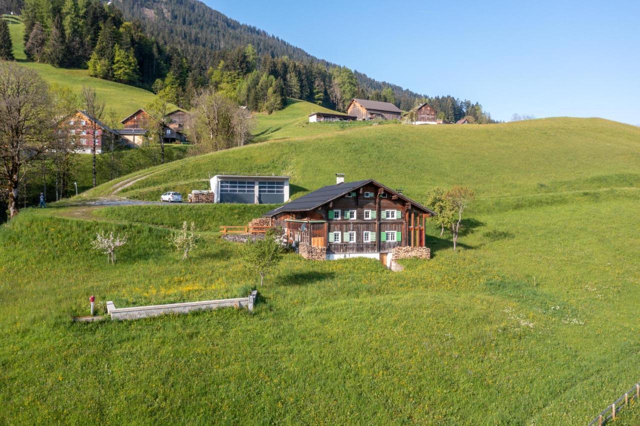 Ferienwohnung Haus Holzwurm Raggal Exterior foto