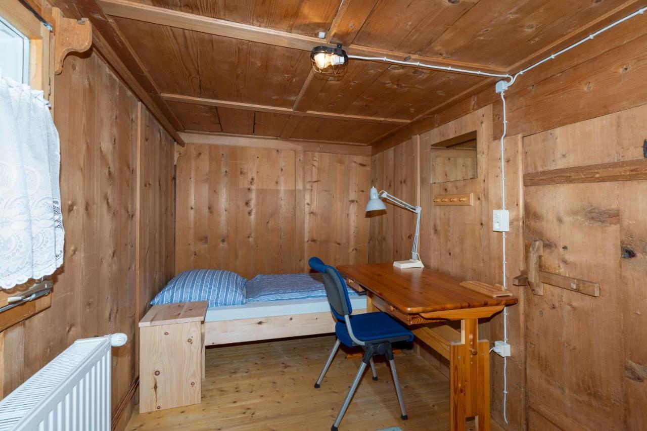 Ferienwohnung Haus Holzwurm Raggal Exterior foto